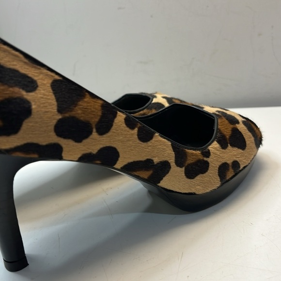 Stuart Weitzman Platform Leather Leopard Print Peep Toe Heels, size 7 - Picture 8 of 14